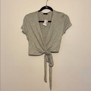 NEVER WORN Tie in front top